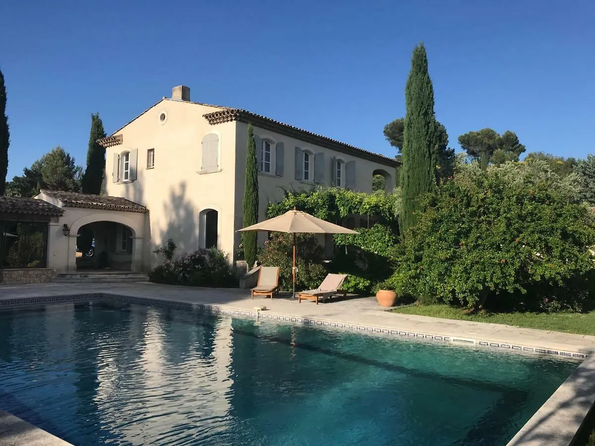 Les Bartavelles Hotel Aix-en-Provence 0*,  France